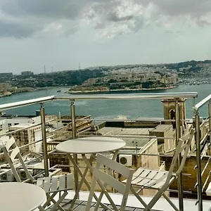 Paulos La Valletta